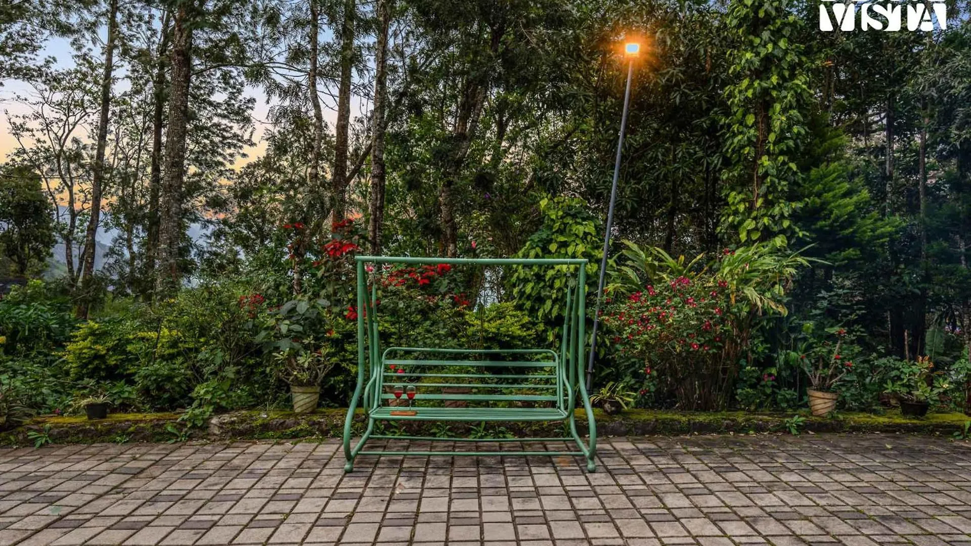 Stayvista At Mathikettan Homestay - Pet Friendly & Heater Munnar Vila